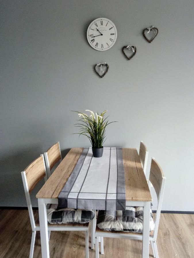 Noclegi Na Heweliusza Sanok Extérieur photo