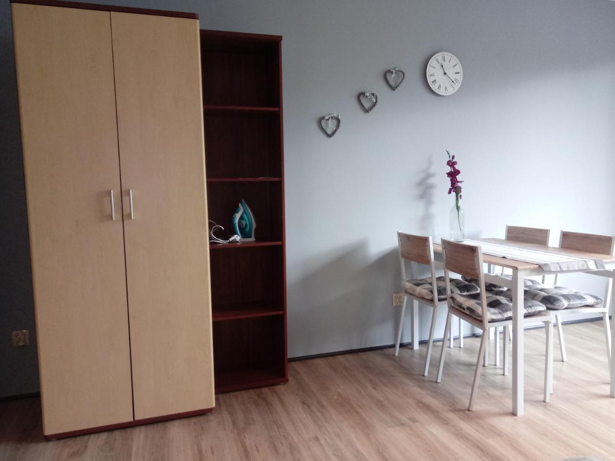 Noclegi Na Heweliusza Sanok Extérieur photo